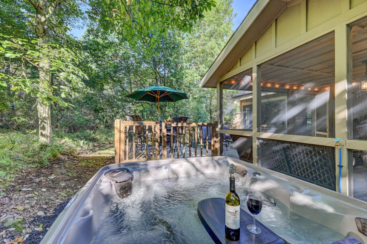 Pocono Mountain Home , Hot Tub- 1 Mile To Skiing! Таннерсвилл Экстерьер фото