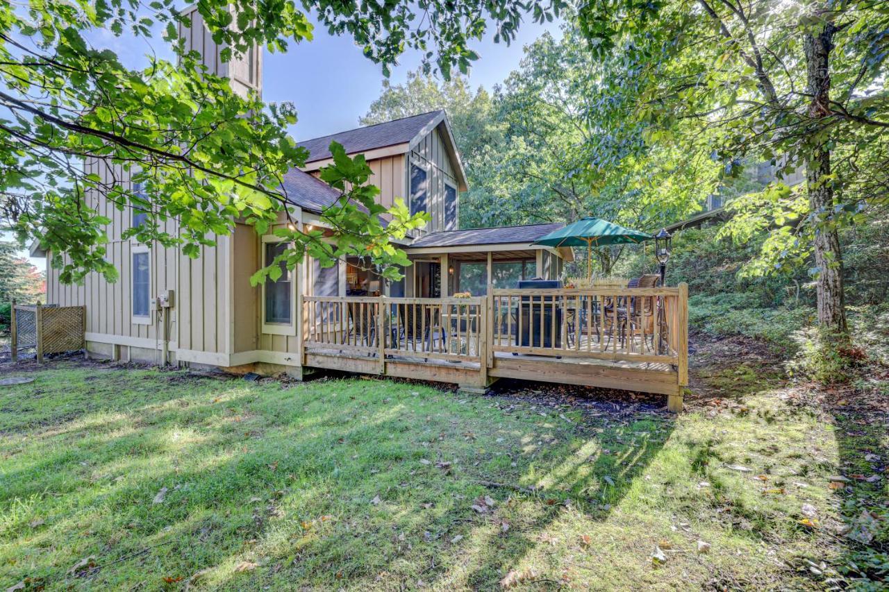 Pocono Mountain Home , Hot Tub- 1 Mile To Skiing! Таннерсвилл Экстерьер фото