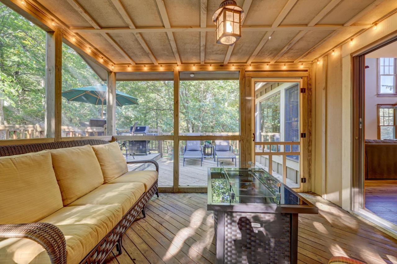 Pocono Mountain Home , Hot Tub- 1 Mile To Skiing! Таннерсвилл Экстерьер фото